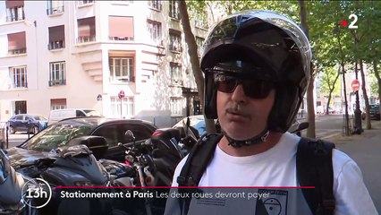 Paris : les deux-roues devront payer pour stationner dès 2022