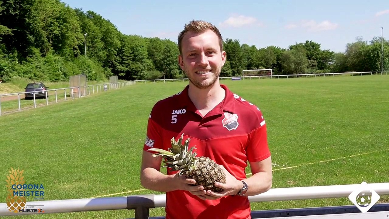 Video: Hosenfeld gewinnt die Goldene Ananas