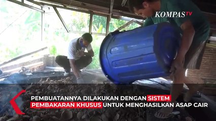 Descargar video: Kreatif! Limbah Batok Kelapa Diolah Menjadi Hand Sanitizer dan Antiseptik