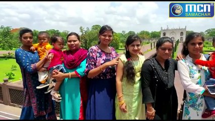 बीबी का मकबरा खुला की मौज मस्ती लेकिन प्रतिबंध के चलते लोगो में नाराज़गी -MCN Live Lite