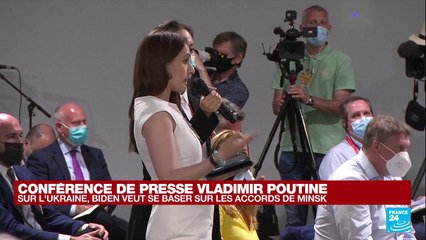 REPLAY - Vladimir Poutine s'exprime à l'issue de sa rencontre avec Joe Biden à Genève