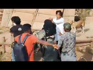 শিমুলিয়ায় ৪ যাত্রীকে মারধর করে ফেরিতে তোলার অভিযোগ | Jagonews24.com