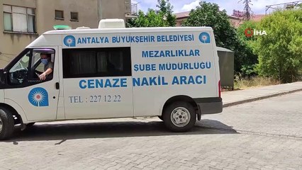 Ziraat mühendisi tek başına yaşadığı evinde ölü bulundu