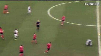 Kaleciden muhteşem kurtarış!