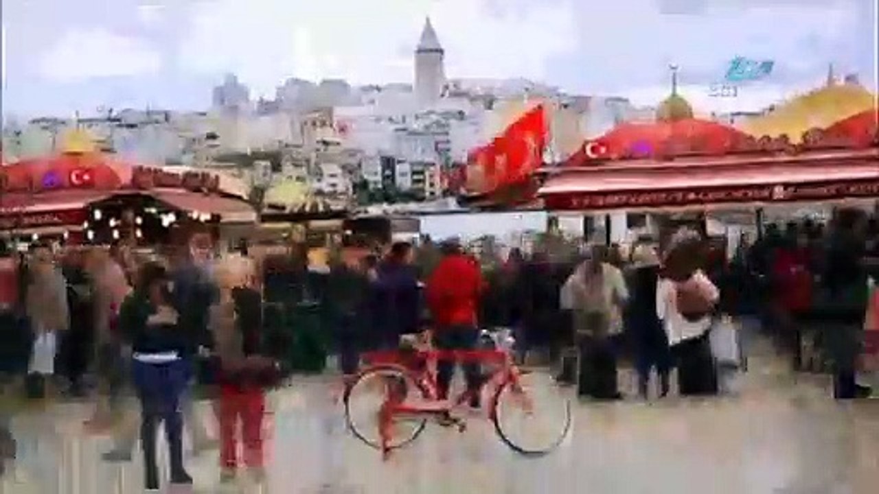 İnternetin yeni fenomeni: Kırmızı bisiklet