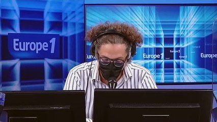 "Tape dans le ballon et tais-toi !" : un joueur de foot a le droit d’avoir des convictions !