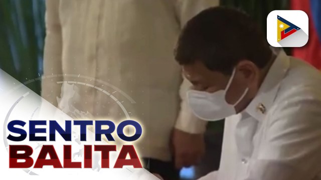 Pagbaba ng minimum height requirement sa mga nais maging uniformed personnel, ganap nang batas; iba pang batas, pinagtibay ni Pangulong Duterte