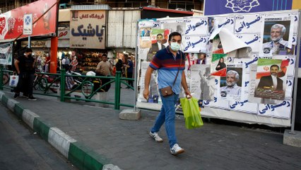 خامنئي يحذر من تأثير انخفاض المشاركة بالانتخابات الرئاسية