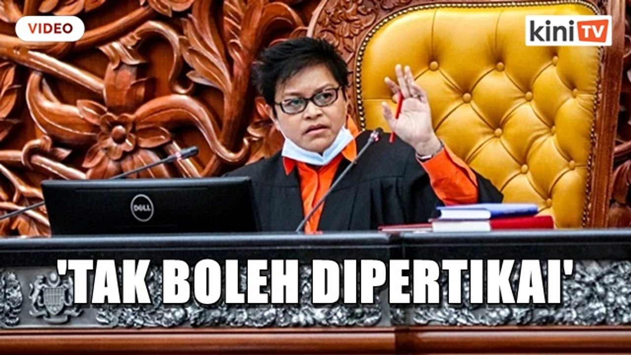 'Adakah kita menghadapi krisis perlembagaan?' - Azalina