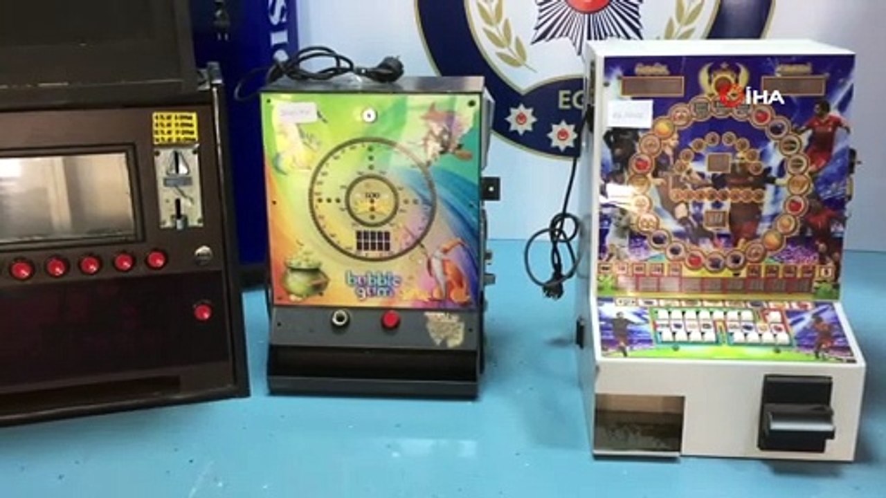 Şarj ve müzik kutusu görünümlü kumar makinelerine el konuldu