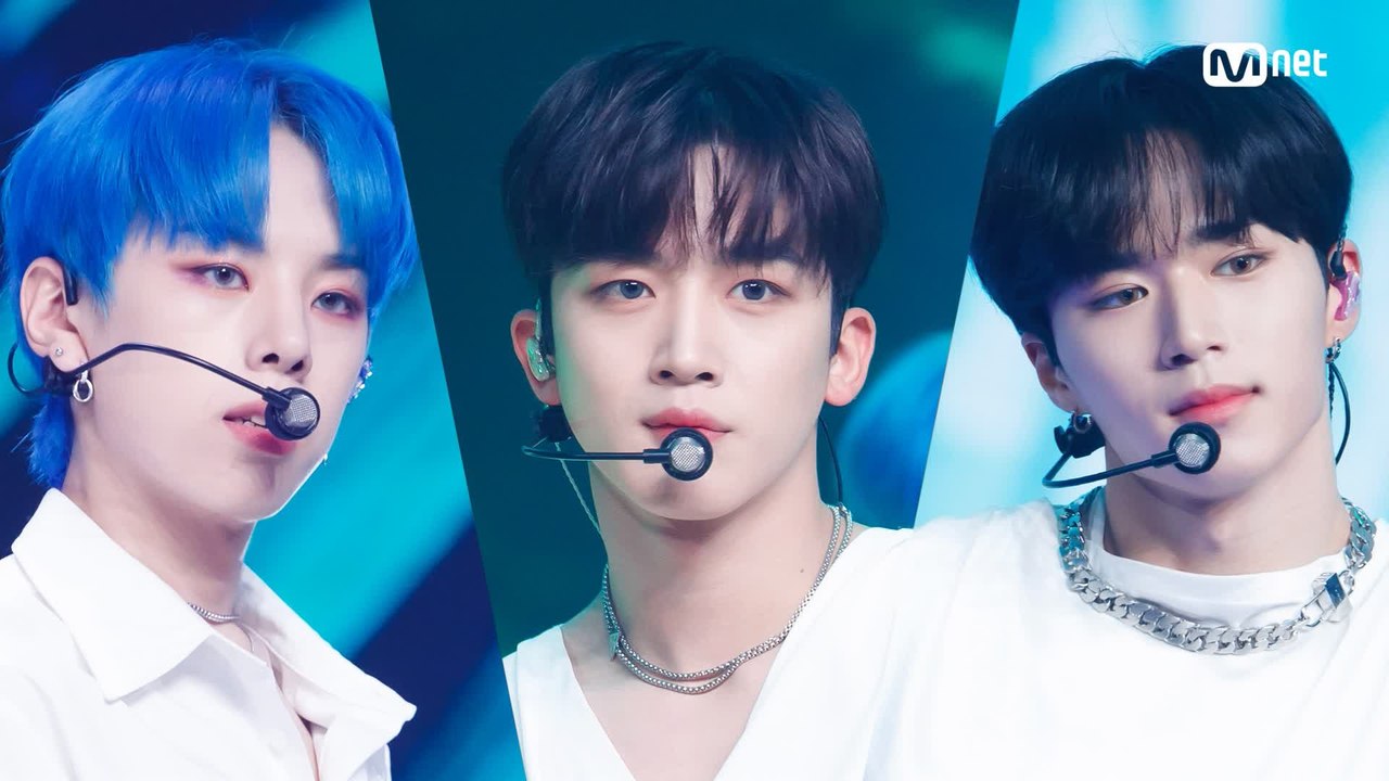 청량 맛집 '위아이'의 'BYE BYE BYE' 무대