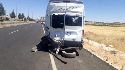 Mardin'de pikap öğretmen servisi ile çarpıştı: 7'si öğretmen 9 yaralı