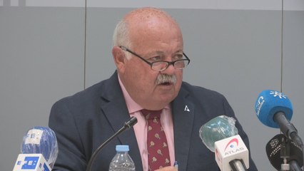 Andalucía pronostica que se relajará el uso de las mascarillas en exterior finales julio o agosto