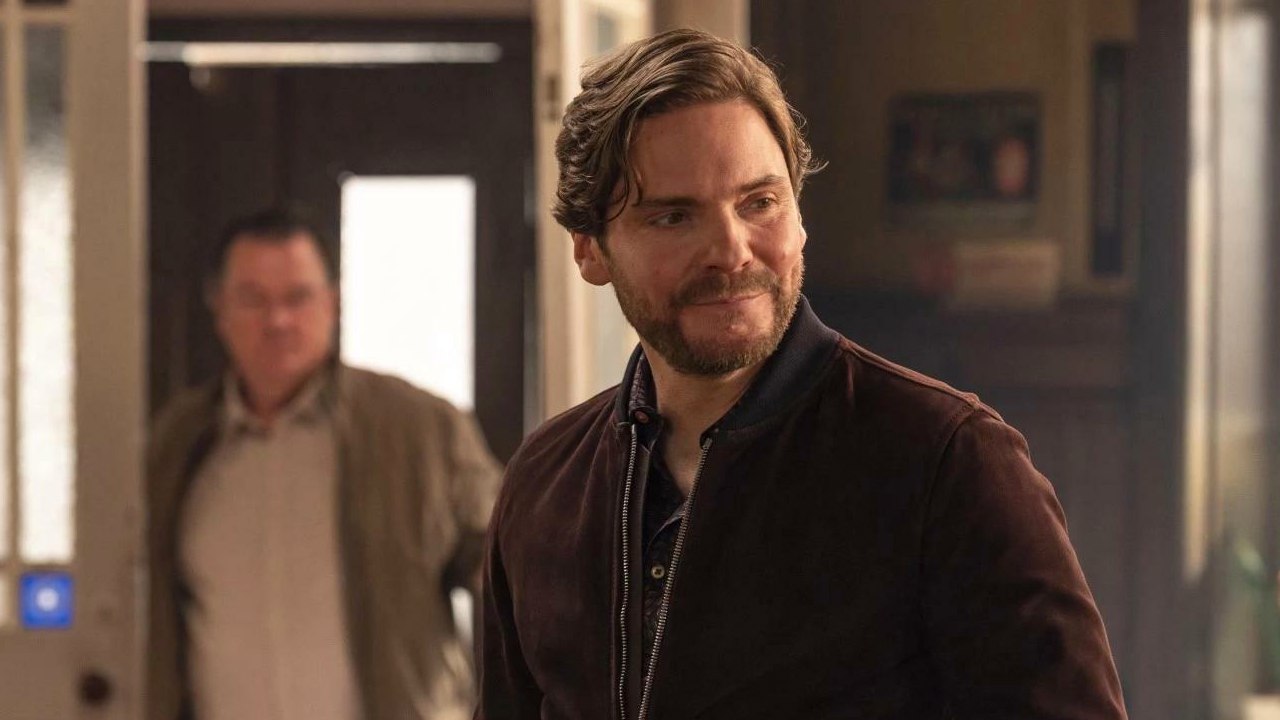 Nebenan - Trailer (Deutsch) HD