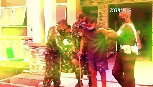 TNI Antar Jemput Warga Vaksinasi Covid-19 Demi Percepat Target Herd Imunity