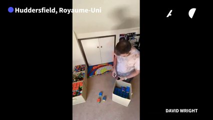 Un Anglais construit un portrait de Christian Eriksen avec 500 Rubik's cubes