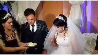 new married couple slapped each other funny moment / TRY NOT TO LOUGH