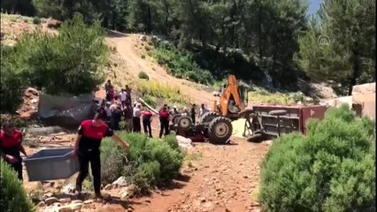 Şarampole devrilen traktörün sürücüsü yaralandı