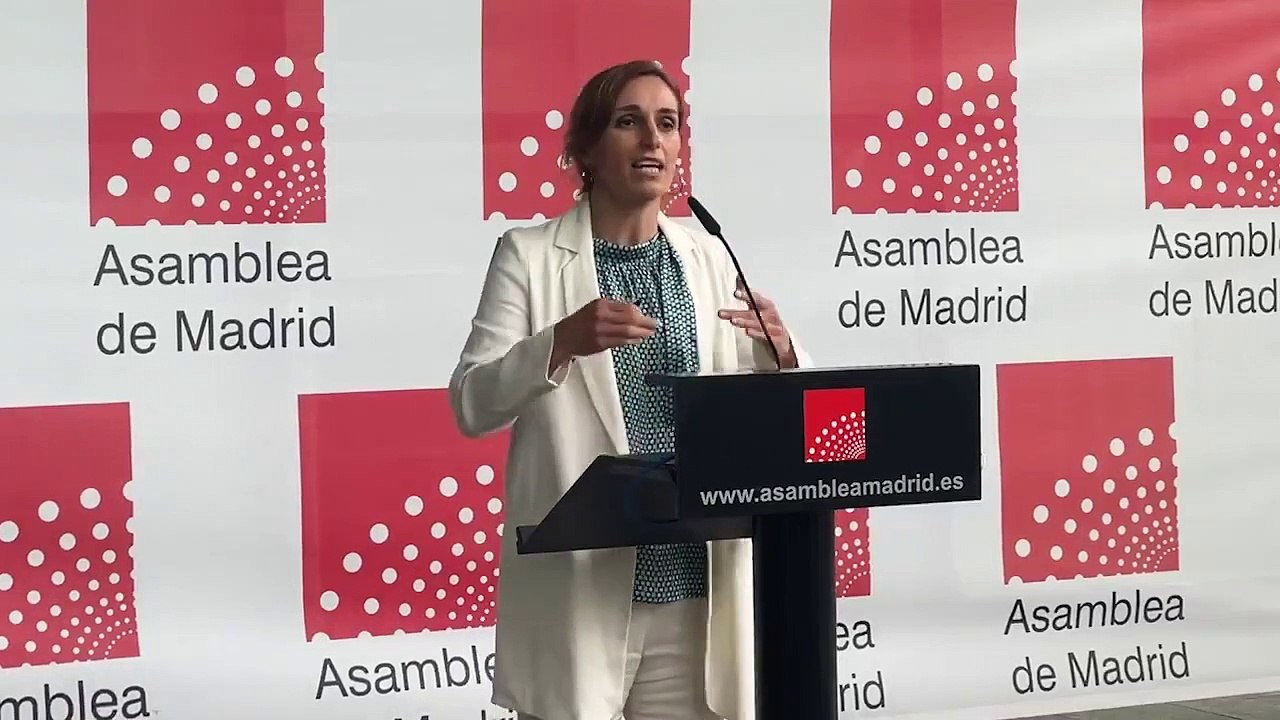 Mónica García, tras ‘colgar la bata’ para cobra...