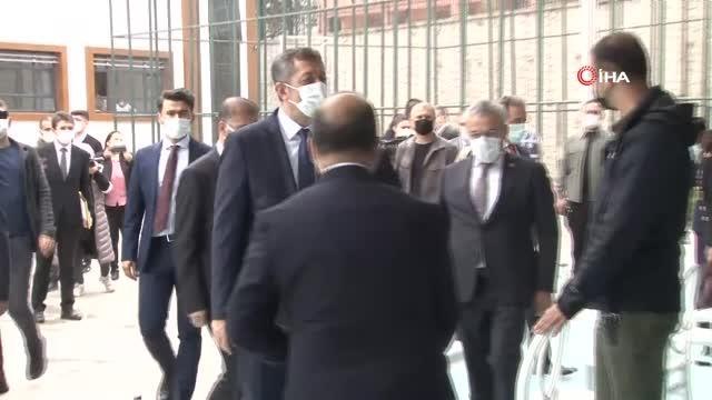 Son dakika haber: Bakan Selçuk, Eğitimde fırsat adaleti bizim için çok önemli