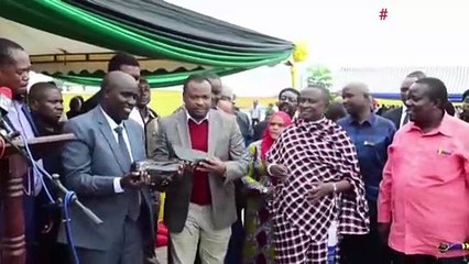 Un minero se convierte en millonario tras descubrir piedras preciosas jamás vistas en Tanzania