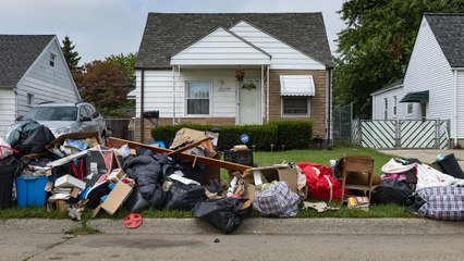 US Housing Crisis Worsens as Millions Fear Eviction