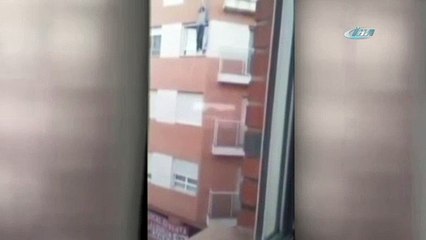 Anahtarlarını evde unutması sonu oldu