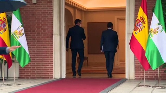 Moreno urge a Sánchez la mesa bilateral Estado-Andalucía y compensar un déficit de 10.835 millones