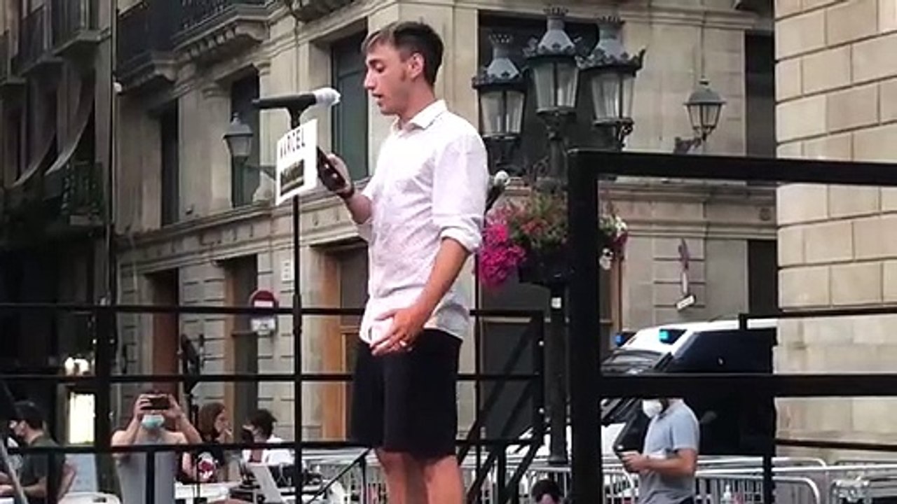 Discurs de Marcel Vivet a la plaça de Sant Jaume