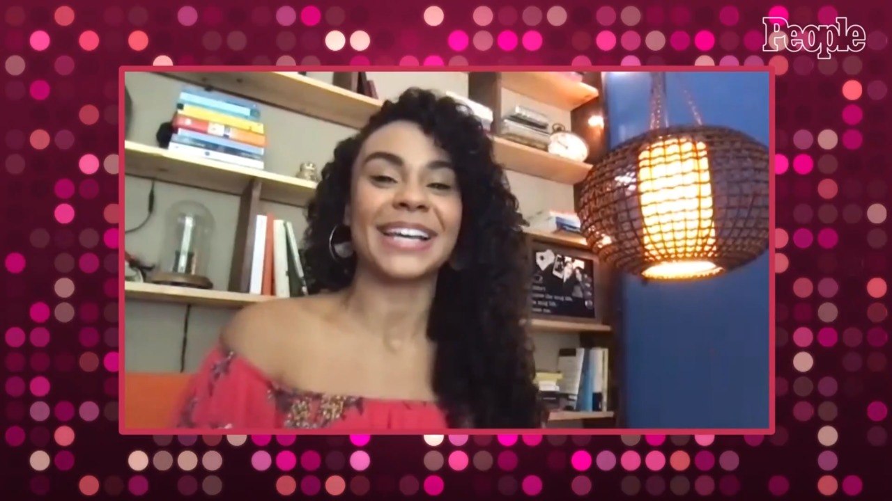 Joanna Franco Gives Her Tips and Tricks For Staying in Hostels and Vacation Rentals