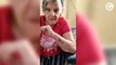 Mãe de 82 anos faz tatuagem para homenagear filha que morreu de Covid no ES