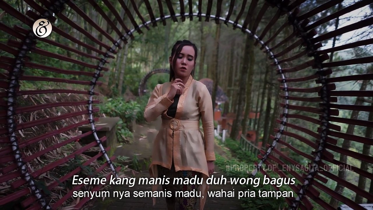 Eny Sagita - Kepangku Kapang (Official Music Video)