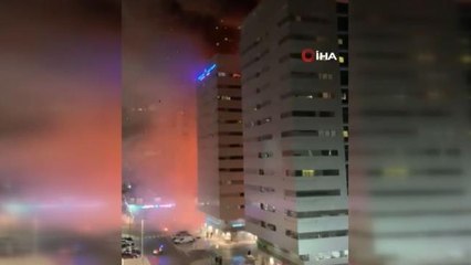 Son dakika haberi: Abu Dabi'de çok katlı binada yangın