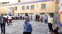 TAHRAN - İran'da 13. Cumhurbaşkanlığı Seçimleri için oy verme işlemi başladı (3)
