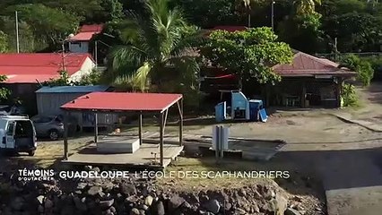 Guadeloupe - L'école des scaphandriers