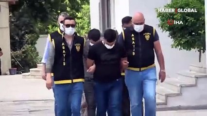 Tải video: Sevgilisinin mesajına inandı, hayatının şokunu yaşadı! 'Bu namus meselesi' deyip...