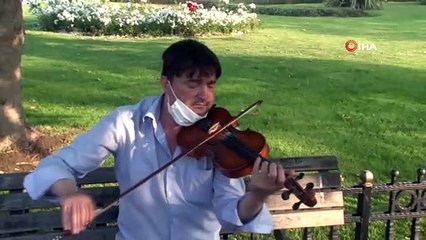 Şehir hatları vapurunda yer kavgası: Kemancıyı yumruklarla darp etti