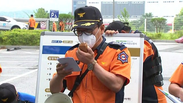 쿠팡 물류센터 붕괴 우려로 안전진단 지연…저녁 6시 소방 브리핑 / YTN