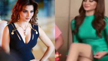 Urvashi Rautela बीच interview में  हुईं Oops Moment का शिकार, Viral हुआ  Video | FilmiBeat