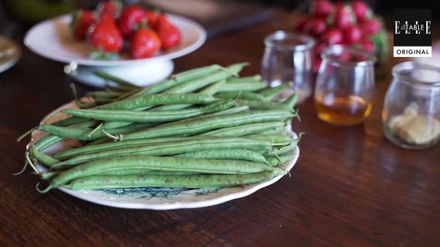 En cuisine avec : la salade d’haricots verts aux fraises de Caleigh Megless-Schmidt