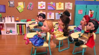 Last Day Of School ! Elsa And Anna Toddlers - Barbie Is The Teacher