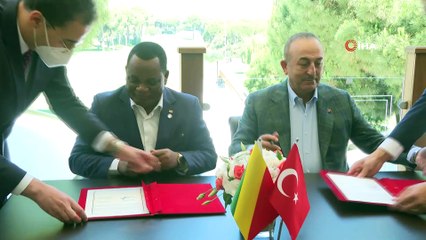 Bakan Çavuşoğlu'nun ikili görüşmeleri