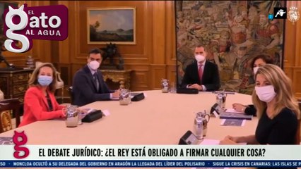 El debate jurídico: ¿El Rey está obligado a firmar cualquier cosa?