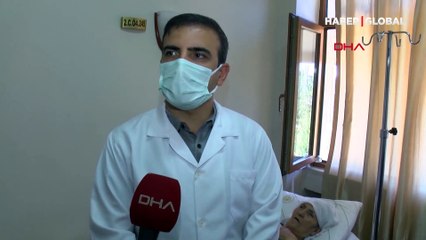 Koronavirüs nedeniyle hastaneye gitmedi, bacağı bu hale geldi