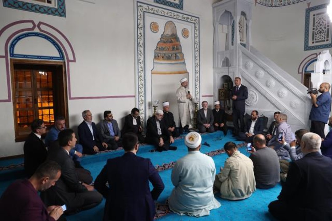 Diyanet İşleri Başkanı Erbaş Ohri'de