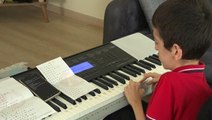 Hayata müzik ile tutunan Umut, Tuzla Belediye Başkanı Yazıcı ile yeniden piyano çalmak için gün sayıyor