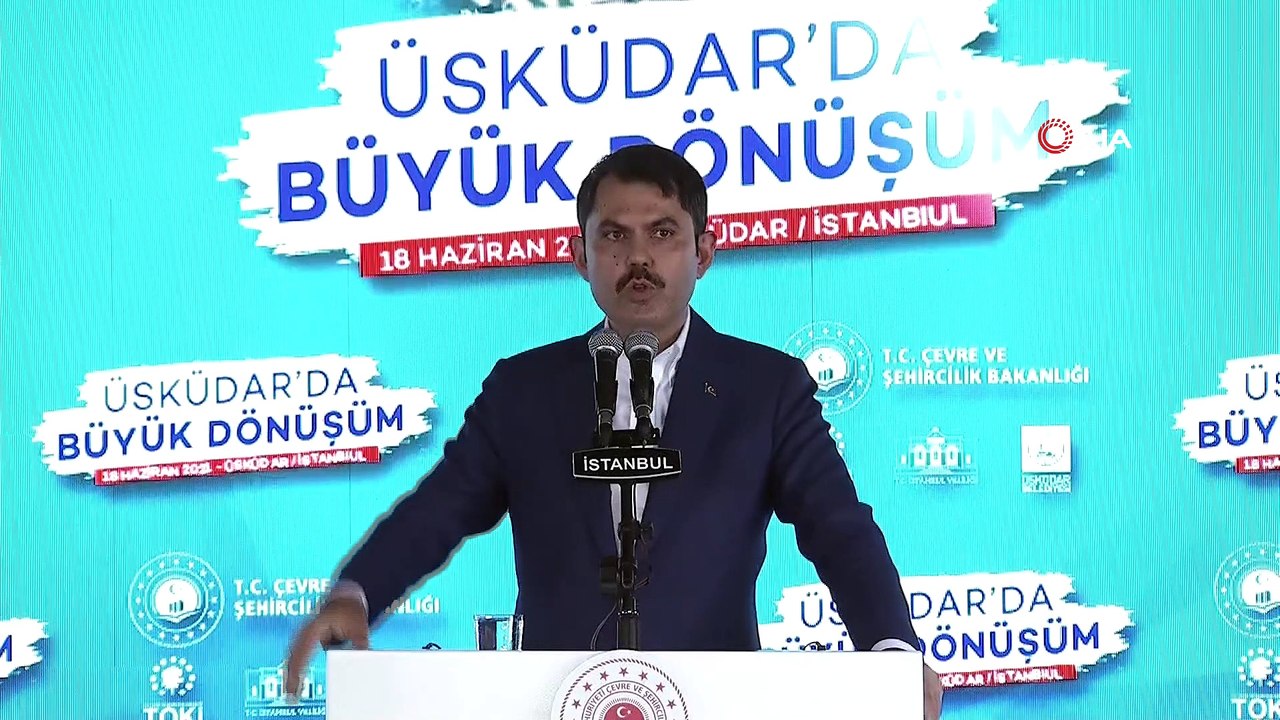 Bakan Kurum, Üsküdar Kentsel Dönüşüm yıkım törenine katıldı