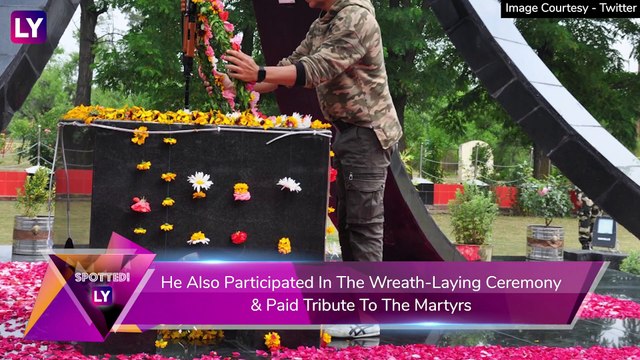 Akshay Kumar Spends Time With BSF Jawans, Plays Volleyball, Dances With The Soldiers In Kashmir