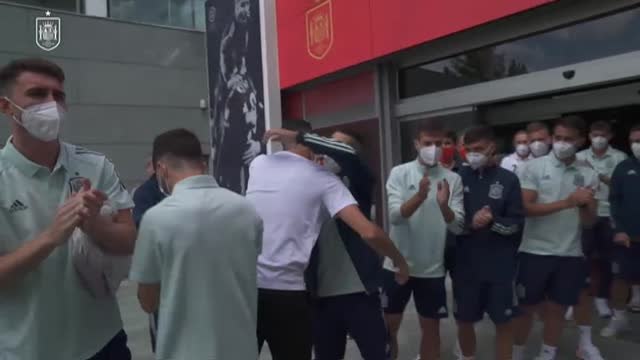 Busquets: Estoy muy contento, de subidón después de la noticia de poder volver con la selección