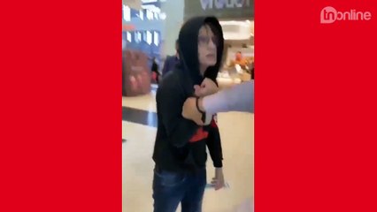 Homem é expulso de shopping por usar suástica no braço; veja